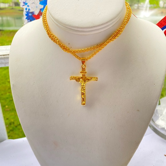 DEAL MACY DEPARTMENT NECKLACE - Picture 4 of 9